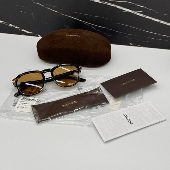 NEW TOM FORD TF931 56E WOMEN SUNGLASSES TOM FORD AVERY  display picture 1